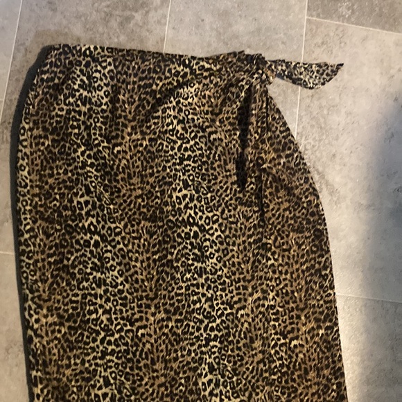 SAVION - Picture 5 of 13